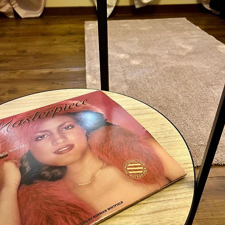 Dimora Chic - A 5 Fermate Dal Duomo Villa Милано Екстериор снимка