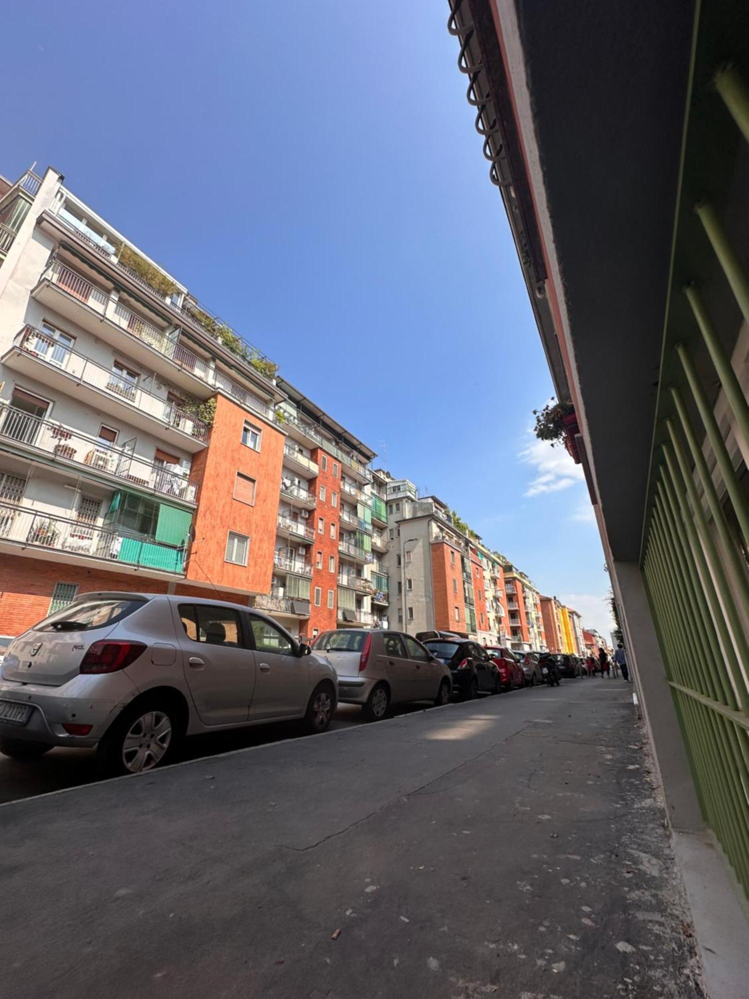 Dimora Chic - A 5 Fermate Dal Duomo Villa Милано Екстериор снимка